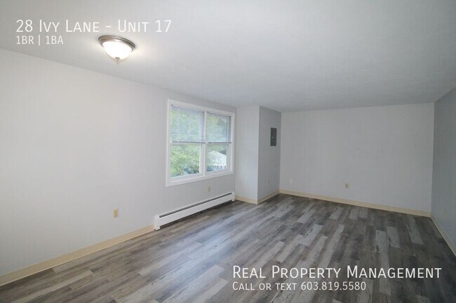 Building Photo - 28 Ivy Ln