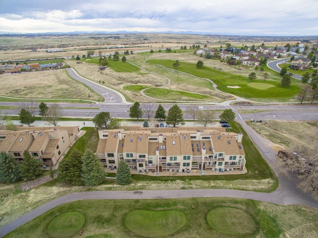 Building Photo - Breathtaking Three Bedroom Townhouse In The Pinery On The Golf Course