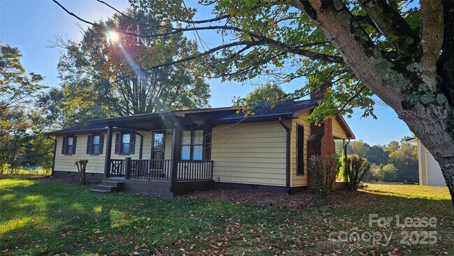 Primary Photo - 5040 Pless Rd