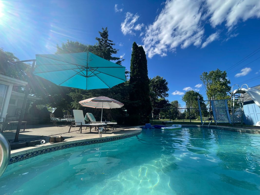 Building Photo - 6820 Fredmoor St