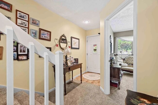 Building Photo - 1894 E Baby Point Dr