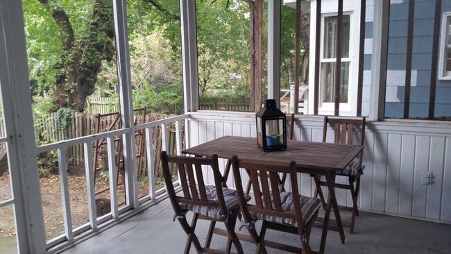 Building Photo - Conduit Street. Updated Home in Historic D...