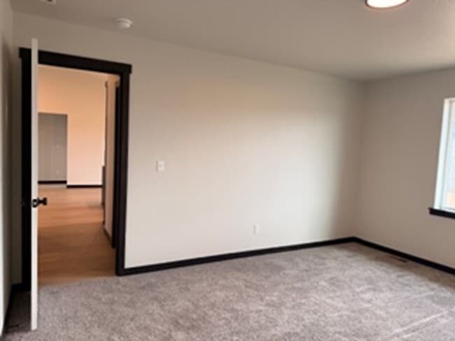 Building Photo - 6170 Ballantree Lp