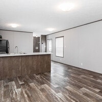 Building Photo - 2319 Greensburg Rd