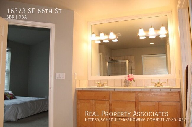 Building Photo - 16373 SE 66th St