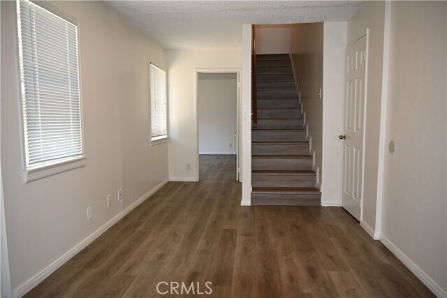 Building Photo - 5540 Pal Mal Ave