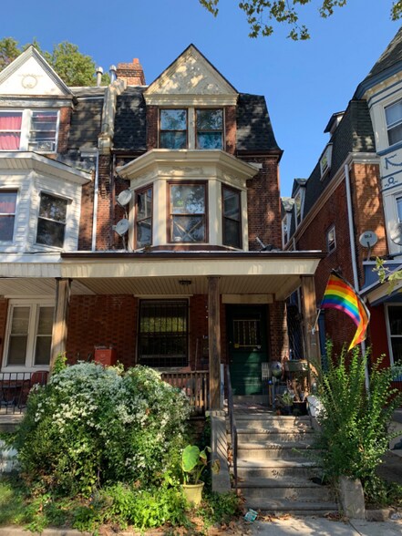 Primary Photo - 5039 Hazel Ave