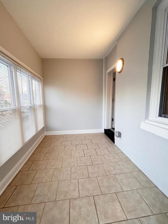 Building Photo - 157 E Duval St