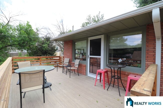 Building Photo - Beautiful Four Bed Two Bath Home