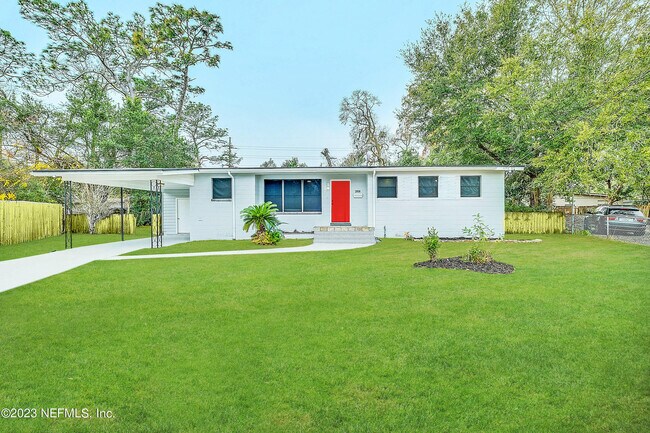 Building Photo - 2938 Charme Ct