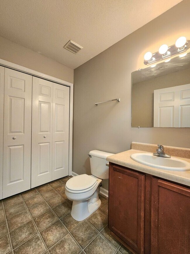 Building Photo - Beautiful 3 bed 2 1/2 bath townhome in a gated community with a pool. Showings Coming Soon!!!
