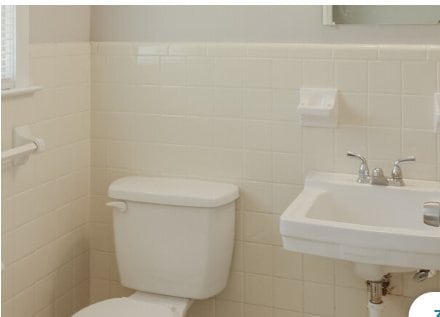 Building Photo - 560 Old Lundy Rd