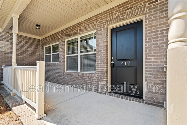 Building Photo - 417 Senate St