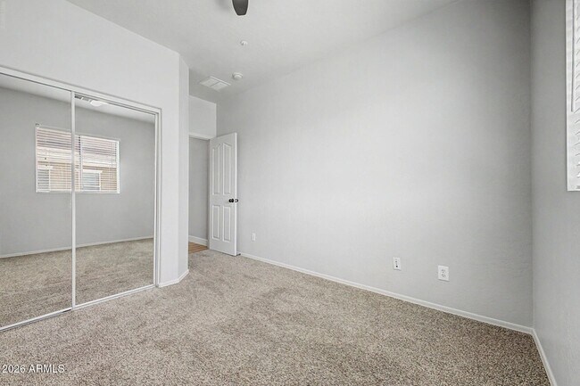 Building Photo - 418 N Mahogany Ct