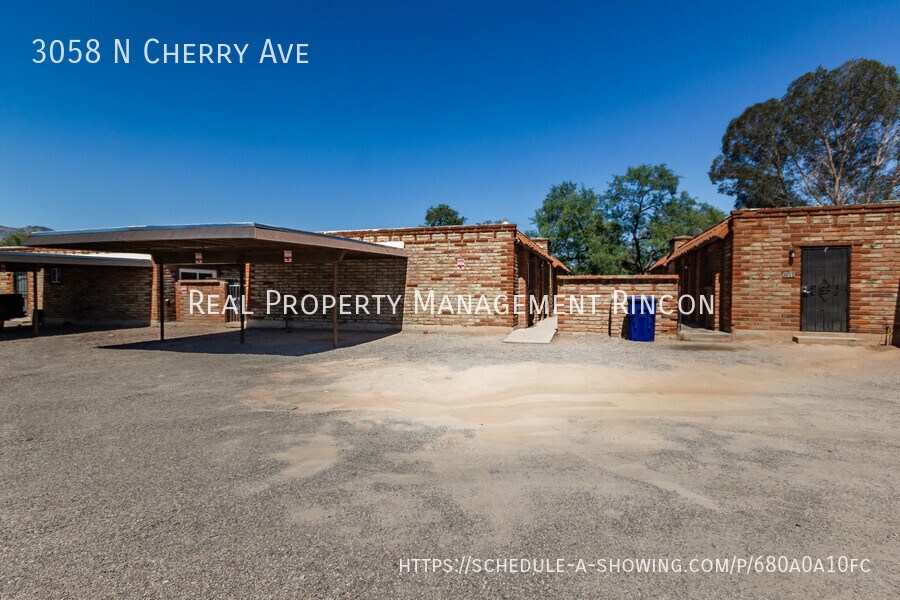 Building Photo - 3058 N Cherry Ave