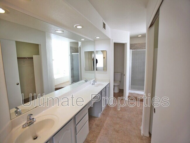 Building Photo - 3128 N Ivory Ln