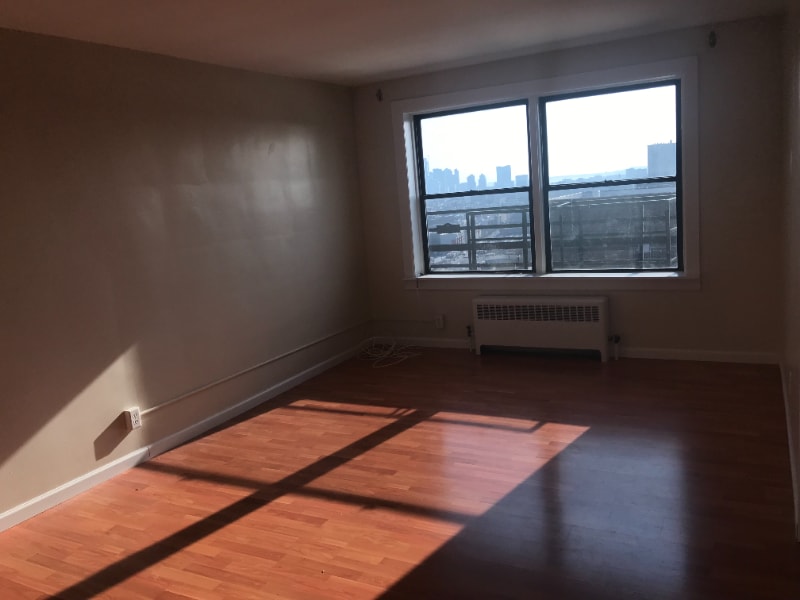 Building Photo - 1104 Palisade Ave