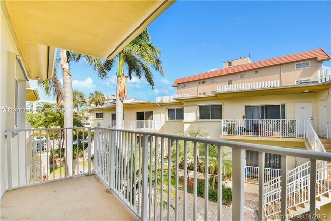 Building Photo - 1152 99th St