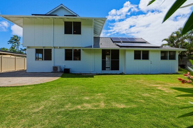 Building Photo - Spacious Aikahi Loop House in Kailua