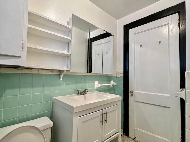 Building Photo - 378 9th St NE