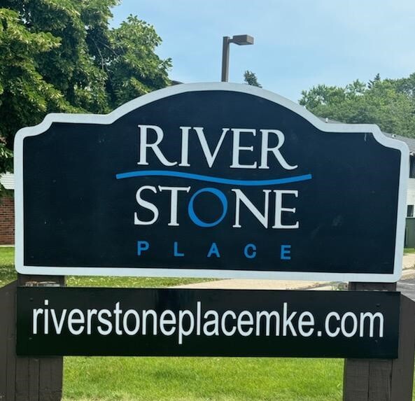 Site Sign - River Stone Place