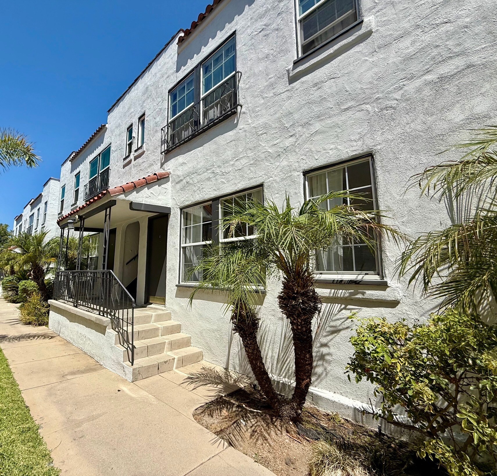 Building Photo - 138 Olive St