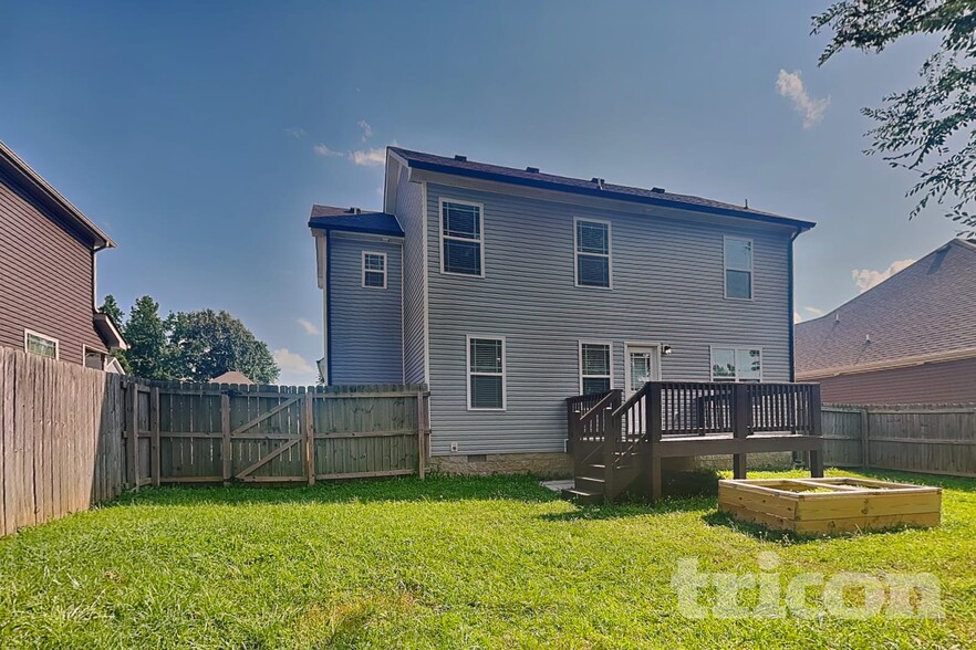 Building Photo - 513 Sourwood Dr