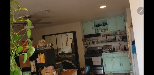 KITCHEN AND CLOSET - 4521 Bend Dr