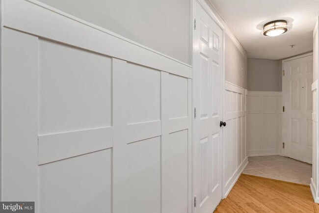 Building Photo - 3835 9th St N