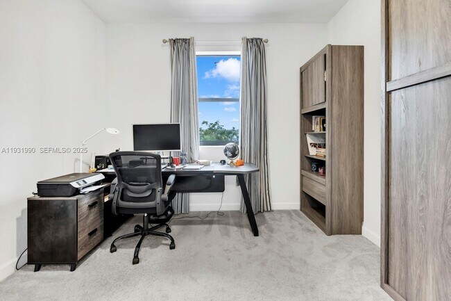 Building Photo - 15953 SW 2nd Pl