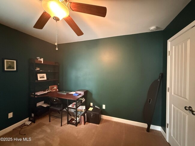 Building Photo - 508 Jasmine Ln