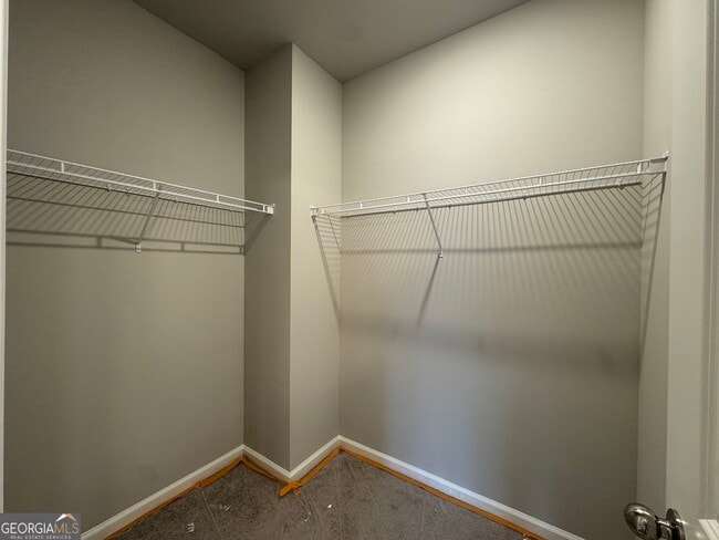 Building Photo - 10 Spiera Way