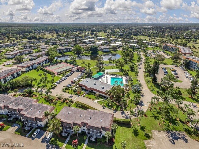 Building Photo - 4380 27th Ct SW