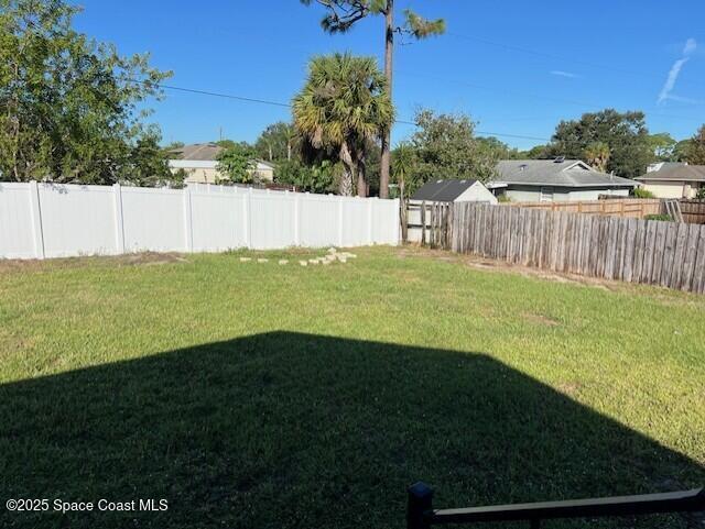 Building Photo - 4570 Fay Blvd