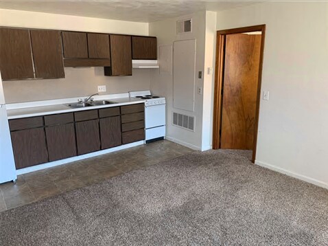 Building Photo - 1050 Twixt Town Rd NE