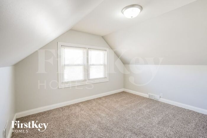 Building Photo - 6627 S Keating Ave