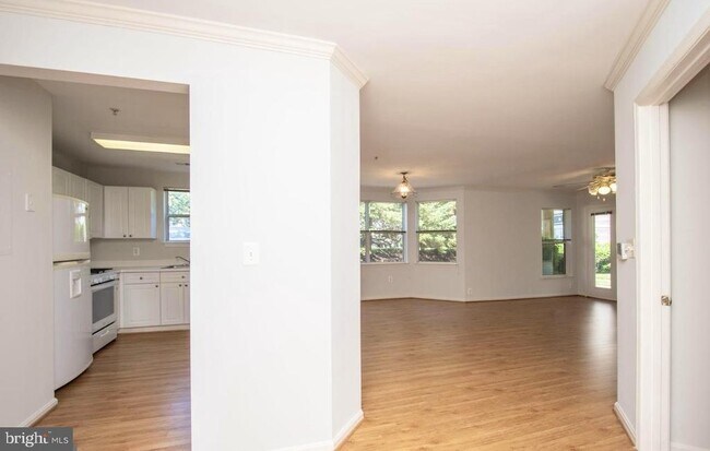 Building Photo - 44096 Natalie Terrace