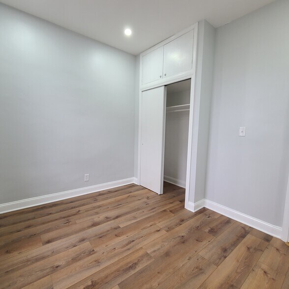 Building Photo - 6115 Monitor Pl