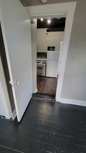 Building Photo - 3682 Craig Ave