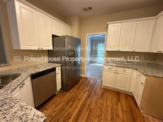 Building Photo - 5075 Byers Rd