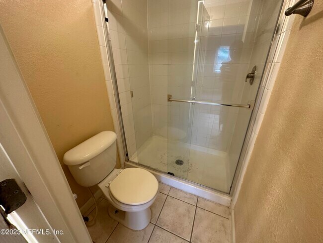 Building Photo - 6616 La Mirada Dr E