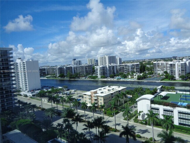 Building Photo - 2501 S Ocean Dr