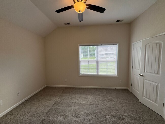 Building Photo - 1605 Gambill Wood Dr