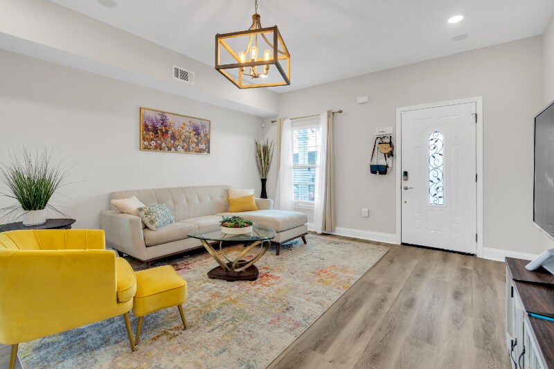 Building Photo - 9311 Belfast St