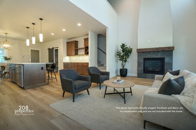 Building Photo - 150 N Edgewood Ln