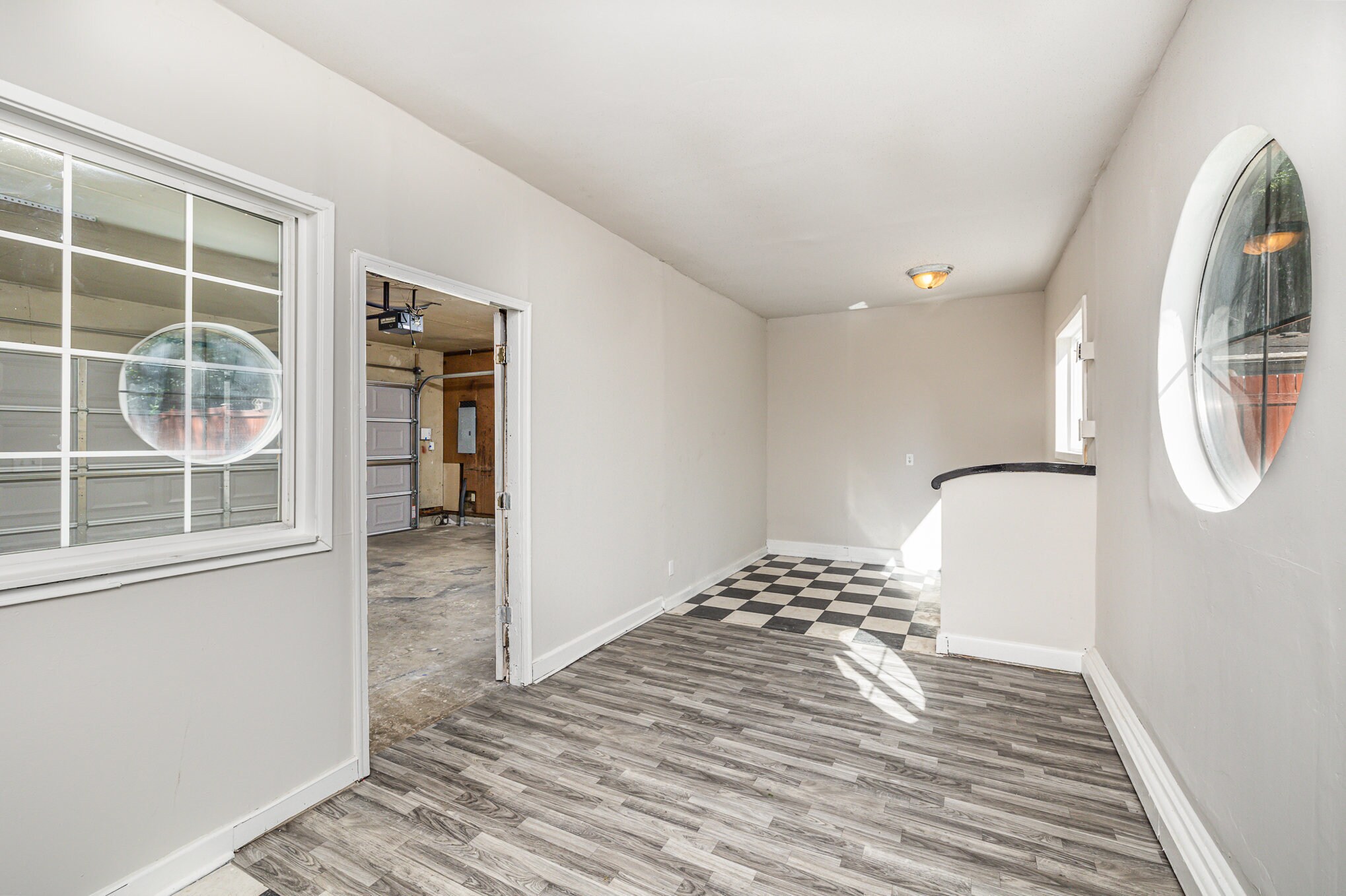Building Photo - 15832 18th Pl W
