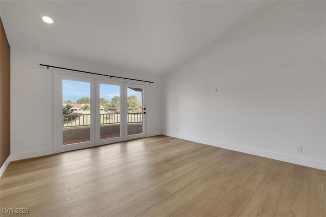 Building Photo - 7132 Mission Hills Dr