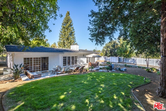 Building Photo - 23826 Burbank Blvd