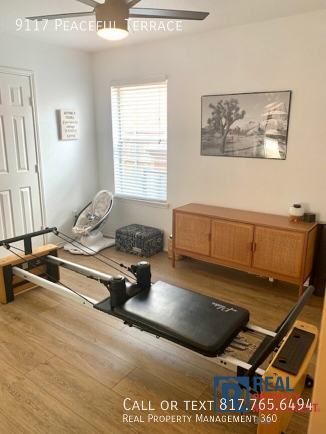 Building Photo - 9117 Peaceful Terrace