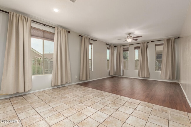 Building Photo - 3078 S Southwind Dr